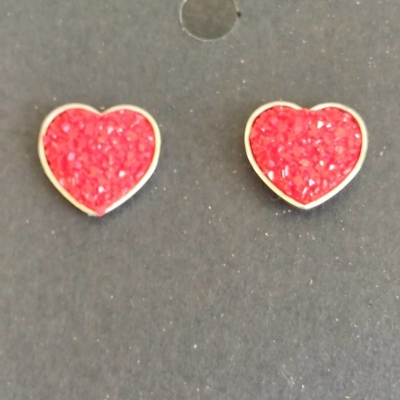 5/$25Red Heart Shaped Druzy Earrings Silver Studs Hypoallergenic - Picture 4 of 7